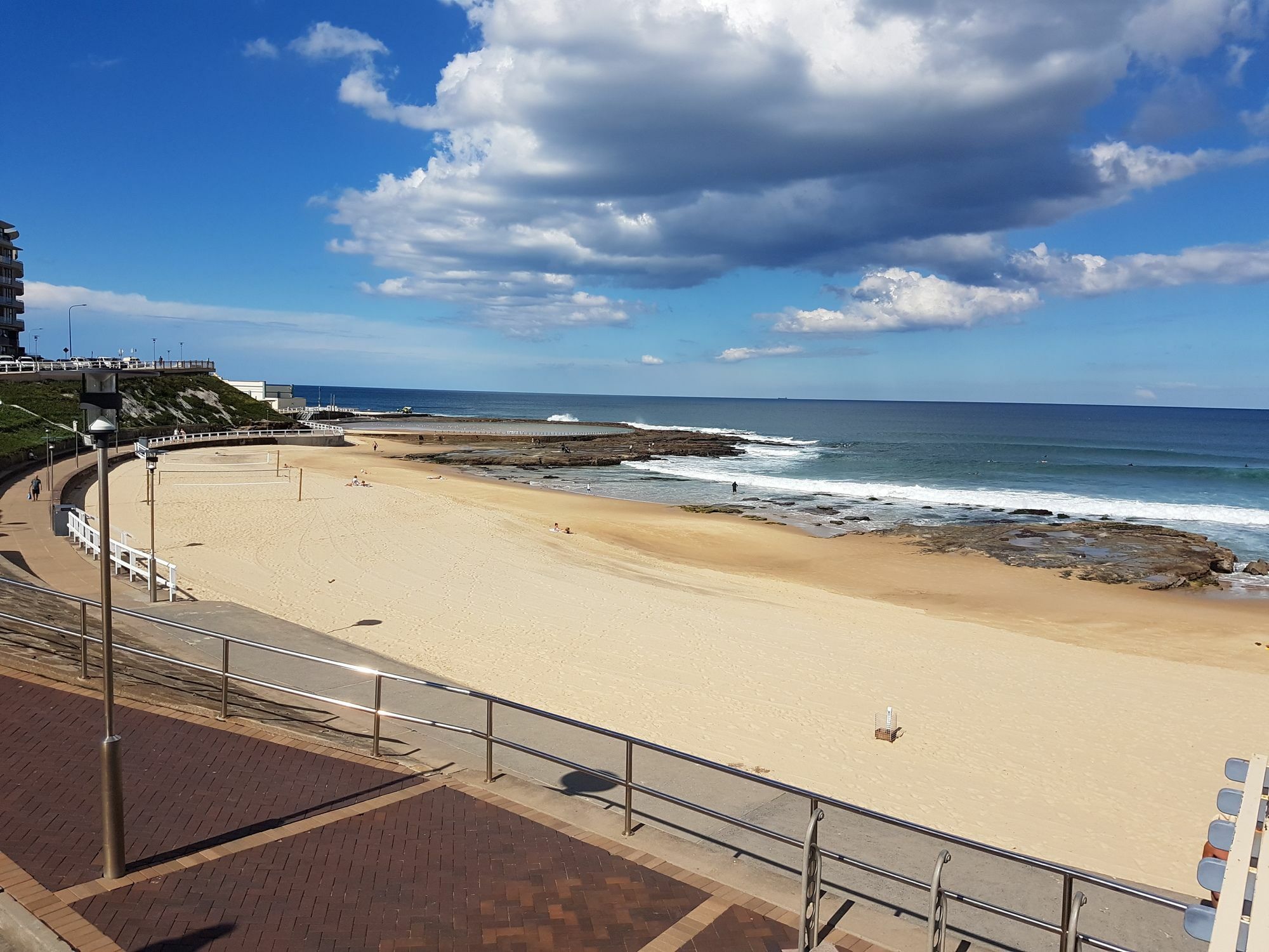 Newcastle Short Stay Accommodation - Sandbar Newcastle Beach Exterior foto